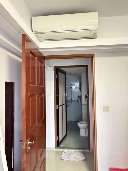 Toa Payoh 152 1 bedroom at four room stay with Male Landlord n, Toa Payoh Central, 1 Bedroom, 140 sqft, HDB Flat For Rent, by Aileen Yeo, 10488844 - PropertyGuru.com.sg