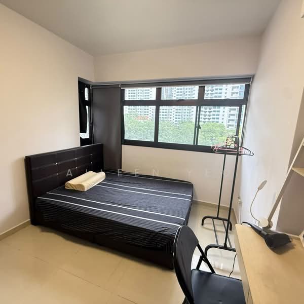 Toa Payoh 152 1 bedroom at four room stay with Male Landlord n, Toa Payoh Central, 1 Bedroom, 140 sqft, HDB Flat For Rent, by Aileen Yeo, 10488844 - PropertyGuru.com.sg