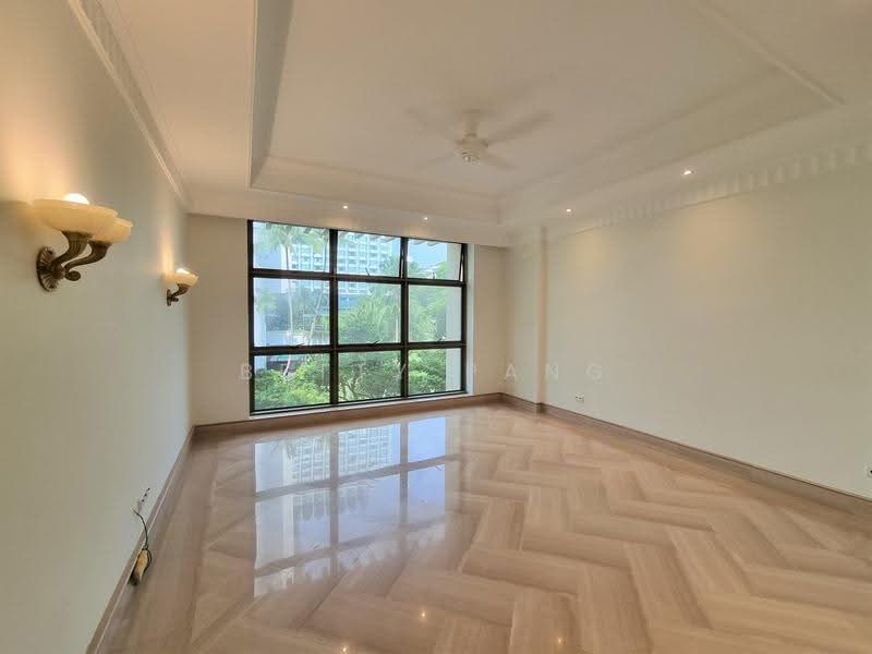 Gardenville, 10 Walshe Road, Tanglin / Holland / Bukit Timah, 3 Bedrooms, 1,872 sqft, Condominium For Rent, by Betty Pang, 10655373 - Bright & Spacious Living Hall - PropertyGuru.com.sg