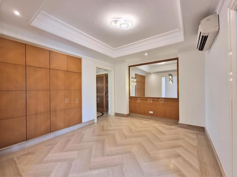 Gardenville, 10 Walshe Road, Tanglin / Holland / Bukit Timah, 3 Bedrooms, 1,872 sqft, Condominium For Rent, by Betty Pang, 10655373 - Dining Hall - PropertyGuru.com.sg