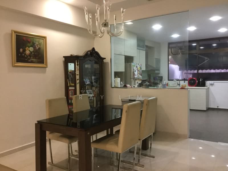 BELOW VAL! $21xx psf Renovated 2 Sty Inter Terrace 1km Rosyth School ! NR Kovan MRT/ Mall, Poh Huat Road, Hougang / Punggol / Sengkang, 4 Bedrooms, 2,400 sqft, Terraced House For Sale, by Ray Lim, 10783475 - PropertyGuru.com.sg