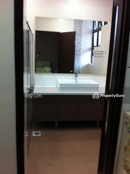 BELOW VAL! $21xx psf Renovated 2 Sty Inter Terrace 1km Rosyth School ! NR Kovan MRT/ Mall, Poh Huat Road, 4 Bedrooms, 2,400 sqft, Terraced House For Sale, by Ray Lim, 10783475 - Master Attached Bathrm - PropertyGuru.com.sg