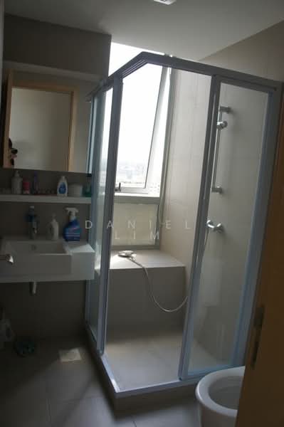 Versilia On Haig, 33 Ipoh Lane, 3 Bedrooms, 1,313 sqft, Condominium For Rent, by Daniel Lim, 10840073 - PropertyGuru.com.sg