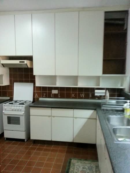Ridgewood Condominium, 3 Ridgewood Close, 3 Bedrooms, 1,615 sqft, Condominium For Rent, by Hazel Kwek, 10902164 - PropertyGuru.com.sg