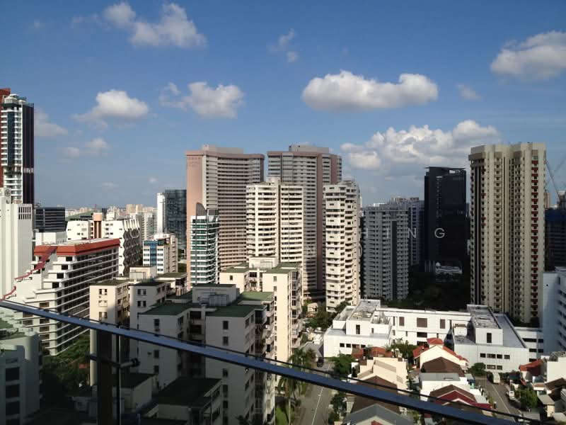 Scotts Square, 8 Scotts Road, 3 Bedrooms, 1,249 sqft, Apartment For Rent, by Terence Tang, 10996223 - PropertyGuru.com.sg