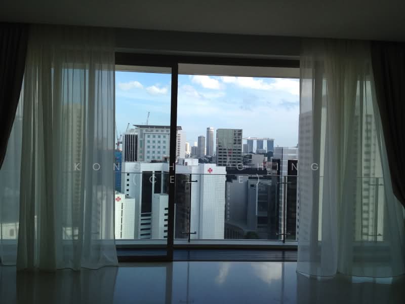Scotts Square, 8 Scotts Road, 3 Bedrooms, 1,249 sqft, Apartment For Rent, by Terence Tang, 10996223 - PropertyGuru.com.sg