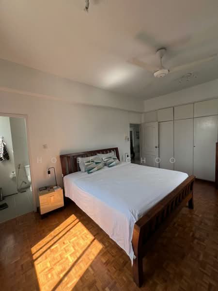 Kum Hing Court, 36 Tomlinson Road, 3 Bedrooms, 1,650 sqft, Apartment For Rent, by Ho Bee Choo, 11018265 - PropertyGuru.com.sg