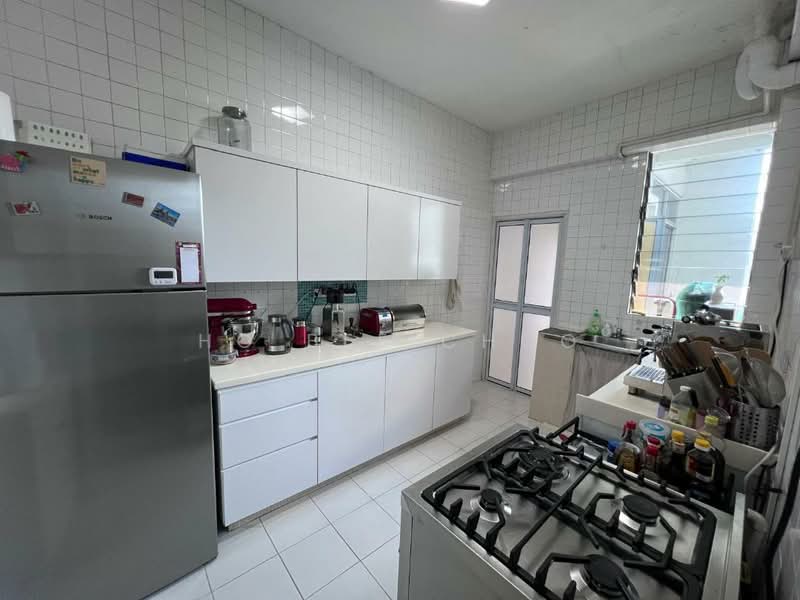 Kum Hing Court, 36 Tomlinson Road, 3 Bedrooms, 1,650 sqft, Apartment For Rent, by Ho Bee Choo, 11018265 - PropertyGuru.com.sg