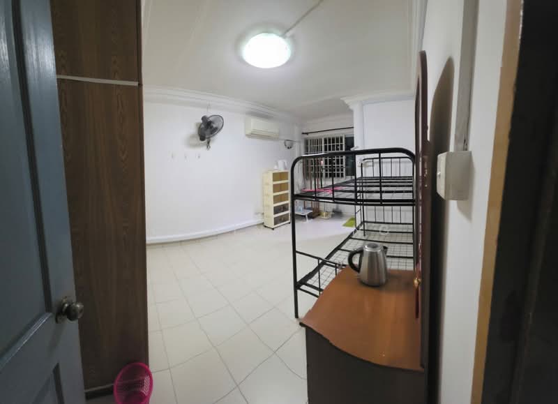 394 Yishun Avenue 6, 394 Yishun Avenue 6, Sembawang / Yishun, Room Rental, 200 sqft, HDB Flat For Rent, by Corinne Ng, 11150625 - PropertyGuru.com.sg