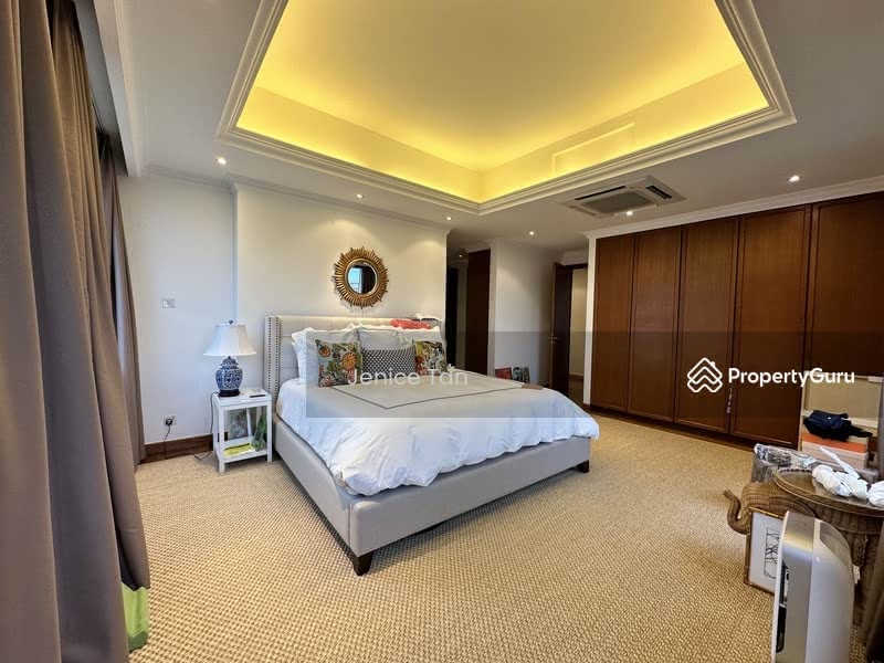 Four Seasons Park, 8 Cuscaden Walk, 6 Bedrooms, 3,821 sqft, Condominium For Rent, by Jenice Tan, 11346790 - Master bedroom  - PropertyGuru.com.sg