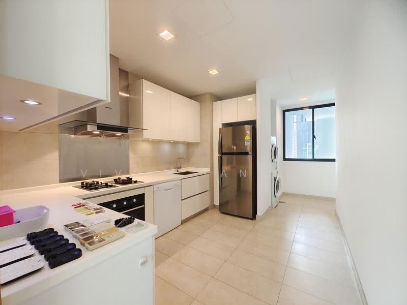 Parvis, 18 Holland Hill, Tanglin / Holland / Bukit Timah, 3 Bedrooms, 1,701 sqft, Condominium For Rent, by Vivian Tan B L, 11406805 - Kitchen - PropertyGuru.com.sg
