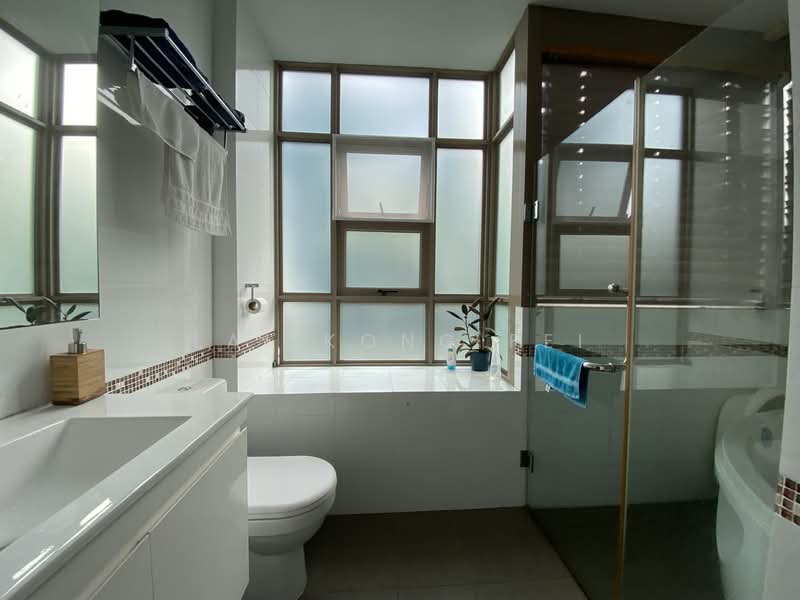 Crystal Heights, 75 Pasir Panjang Hill, 2 Bedrooms, 1,206 sqft, Condominium For Rent, by Lai Kong Fei, 1144609 - PropertyGuru.com.sg