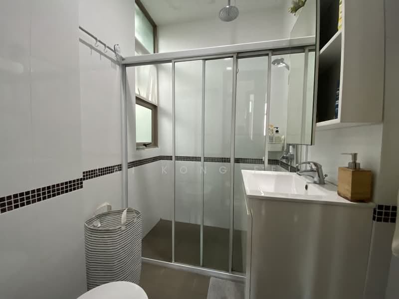 Crystal Heights, 75 Pasir Panjang Hill, 2 Bedrooms, 1,206 sqft, Condominium For Rent, by Lai Kong Fei, 1144609 - PropertyGuru.com.sg