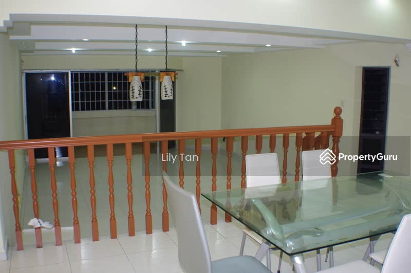 SPLIT LEVEL DINING AND LIVING AREA