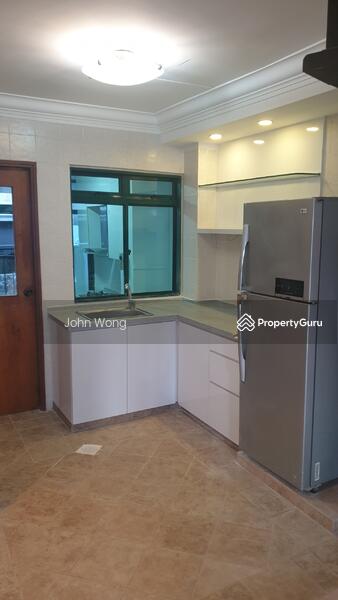 Jalan Asuhan, Jalan Asuhan, 4 Bedrooms, 2,800 sqft, Terraced House For Rent, by John Wong, 11822111 - Dry kitchen  - PropertyGuru.com.sg