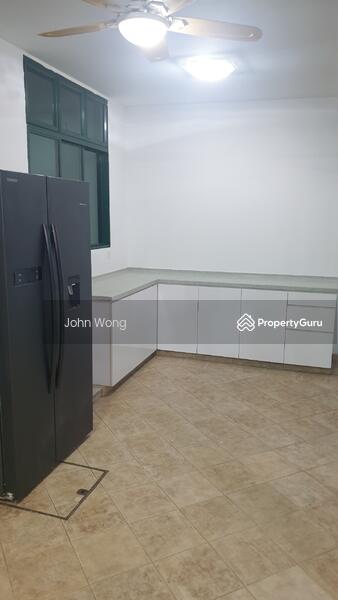 Jalan Asuhan, Jalan Asuhan, 4 Bedrooms, 2,800 sqft, Terraced House For Rent, by John Wong, 11822111 - Wet kitchen, the other end - PropertyGuru.com.sg
