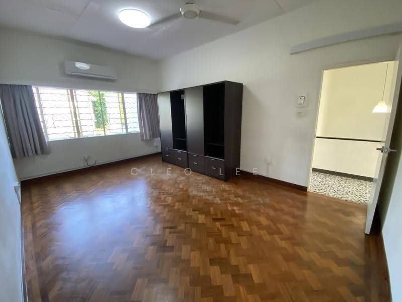 Chun Tin Road, Chun Tin Road, Clementi Park / Upper Bukit Timah, 3 Bedrooms, 1,800 sqft, Terraced House For Rent, by Cleo Lee, 11885278 - PropertyGuru.com.sg