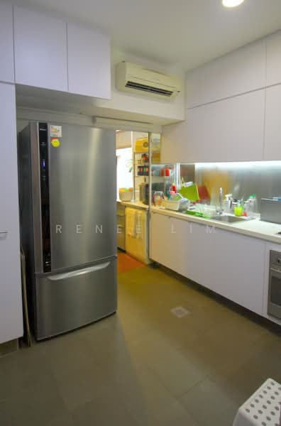 Everton Road, Everton Rd, 4 Bedrooms, 3,500 sqft, Conservation House For Rent, by Renee Lim, 11935298 - Kitchen w air-con - PropertyGuru.com.sg
