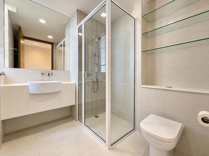 The Wharf Residence, 15 Tong Watt Road, Orchard / River Valley, 2 Bedrooms, 1,012 sqft, Condominium For Rent, by Ashlyn Aw 胡欣慧, 12087880 - Bathroom - PropertyGuru.com.sg
