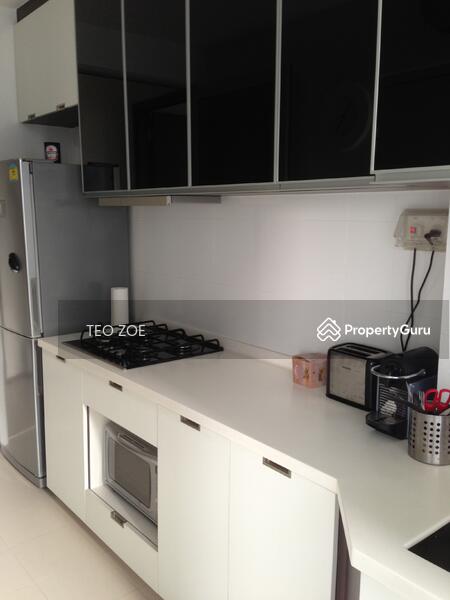 Suites @ Amber, 30 Amber Road, 2 Bedrooms, 840 sqft, Condominium For Rent, by Teo Zoe, 12168272 - Kitchen - PropertyGuru.com.sg