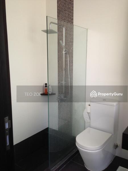 Suites @ Amber, 30 Amber Road, 2 Bedrooms, 840 sqft, Condominium For Rent, by Teo Zoe, 12168272 - Master bathroom - PropertyGuru.com.sg