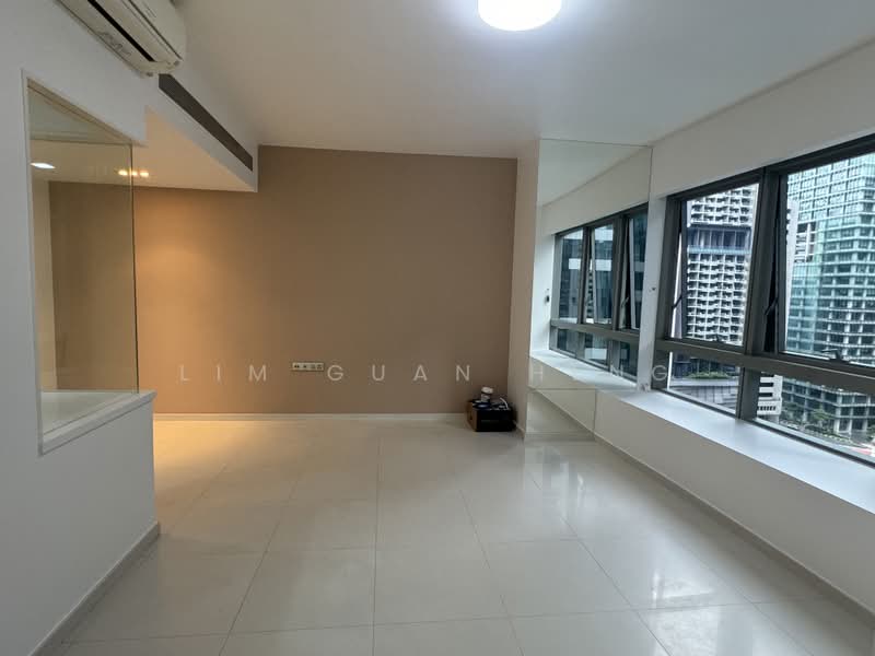 One Shenton, 1 Shenton Way, 1 Bedroom, 592 sqft, Condominium For Rent, by Lim Guan Heng, 12518978 - PropertyGuru.com.sg