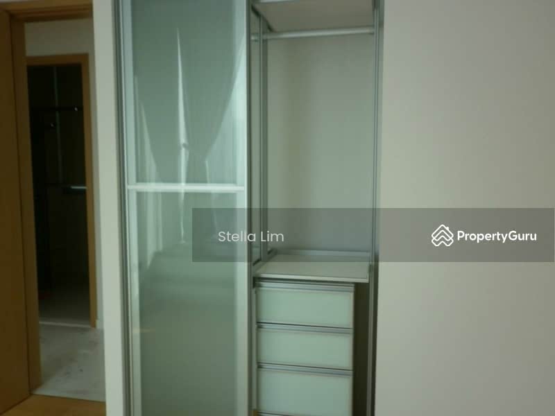 One Devonshire, 1 Devonshire Road, 3 Bedrooms, 1,280 sqft, Condominium For Rent, by Stella Lim, 12568646 - bedroom one -wardrobe - PropertyGuru.com.sg