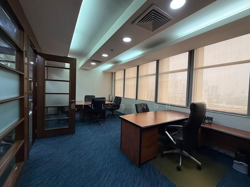 Peninsula Plaza, North Bridge Rd, City Hall / Clarke Quay, 2,379 sqft, Office For Rent, by Bill Singh, 1257977 - Study - CommercialGuru.com.sg