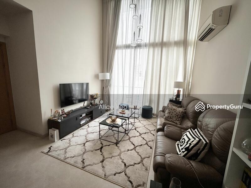 Some of the deco belongs to tenant