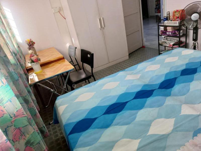1 Queen's Road, 1 Queen's Road, Tanglin / Holland / Bukit Timah, 1 Bedroom, 1,291 sqft, HDB Flat For Rent, by Joey Ong 王祖鸸, 12620560 - Bedroom - PropertyGuru.com.sg
