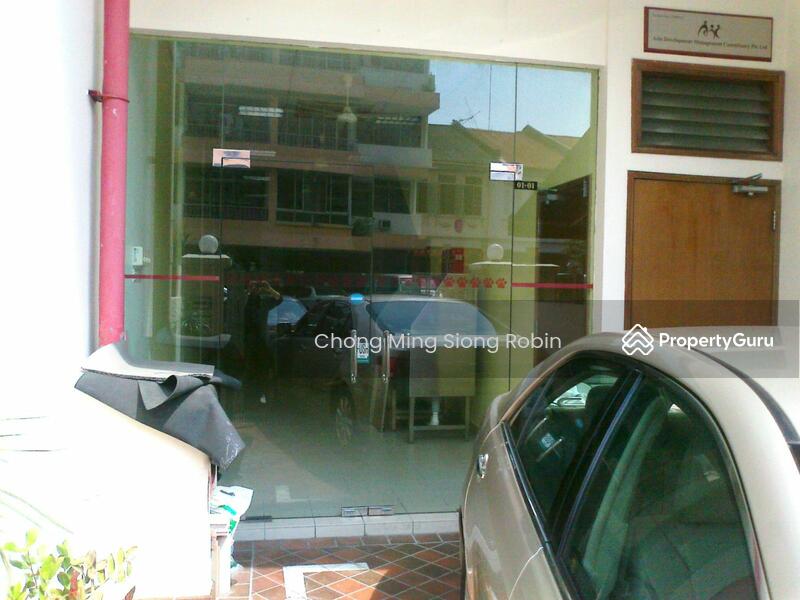 D08 ground floor shop space, 5 minute walk to Farrer Park MRT, Race Course Road, 1,160 sqft, Shop / Shophouse For Rent, by Chong Ming Siong Robin, 12695738 - The shop is with glass frontage - CommercialGuru.com.sg