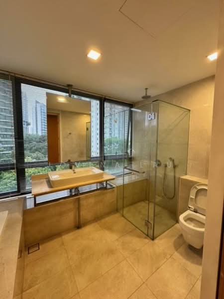 Trilight, 9 Newton Road, 3 Bedrooms, 2,099 sqft, Condominium For Rent, by Jovina Lau, 12715163 - PropertyGuru.com.sg