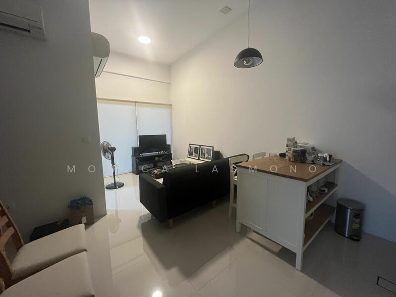 Siglap V, 2 First Street, 2 Bedrooms, 1,023 sqft, Condominium For Rent, by Monica Lasmono, 12737771 - PropertyGuru.com.sg