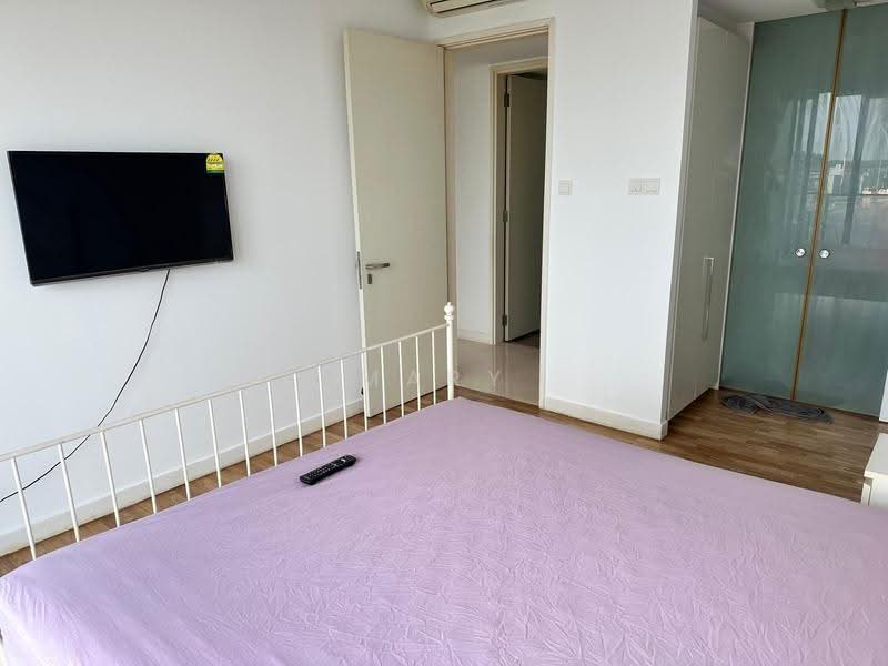 The Centris, 65 Jurong West Central 3, Boon Lay / Jurong / Tuas, 2 Bedrooms, 990 sqft, Condominium For Rent, by Mary Hendro, 12883975 - Bedroom - PropertyGuru.com.sg
