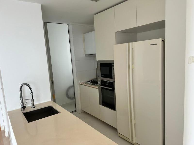 The Centris, 65 Jurong West Central 3, Boon Lay / Jurong / Tuas, 2 Bedrooms, 990 sqft, Condominium For Rent, by Mary Hendro, 12883975 - Kitchen - PropertyGuru.com.sg
