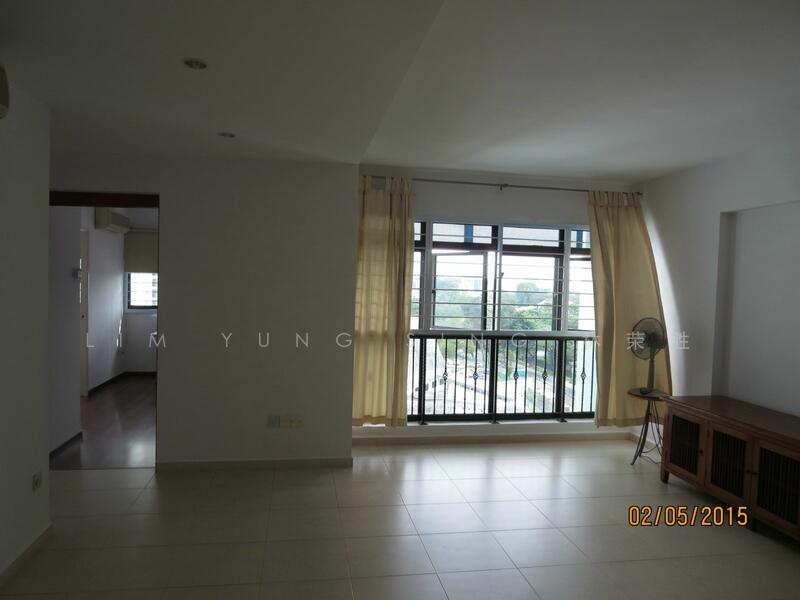 17 Dover Crescent, 17 Dover Crescent, 2 Bedrooms, 1,000 sqft, HDB Flat For Rent, by Robert Lim Yung Sing 林榮燊, 12885293 - Living Room - PropertyGuru.com.sg