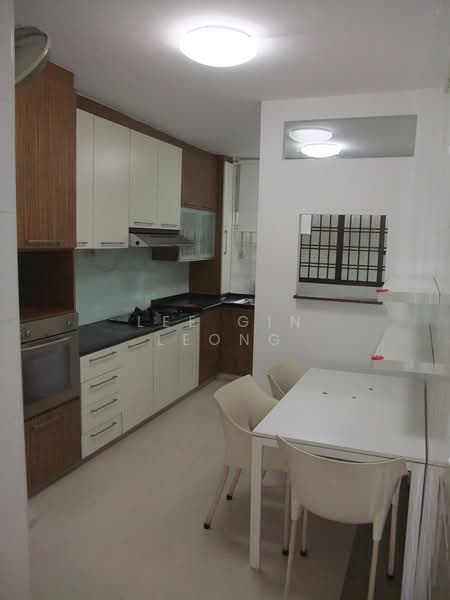 175 Ang Mo Kio Avenue 4, 175 Ang Mo Kio Avenue 4, 3 Bedrooms, 979 sqft, HDB Flat For Rent, by Lee Gin Leong, 12955103 - Kitchen - PropertyGuru.com.sg