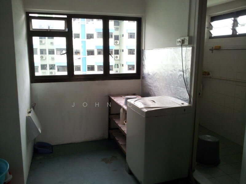 For Rent - 323 Ang Mo Kio Avenue 3