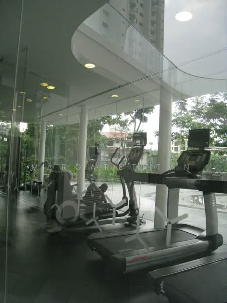 Trilight, 9 Newton Road, 2 Bedrooms, 1,109 sqft, Condominium For Rent, by Margaret Tan, 13105947 - Gym room - PropertyGuru.com.sg
