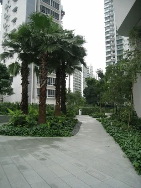 Trilight, 9 Newton Road, 2 Bedrooms, 1,109 sqft, Condominium For Rent, by Margaret Tan, 13105947 - beautiful landscaping - PropertyGuru.com.sg