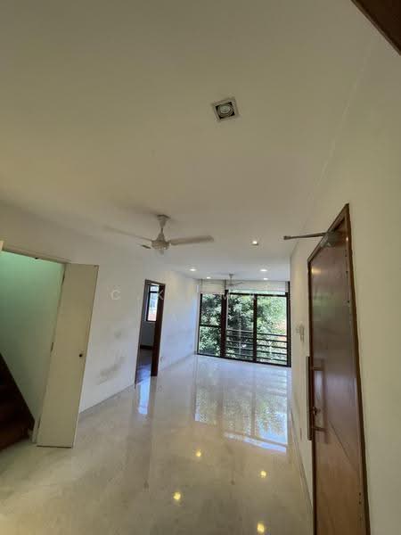 Niven Loft, 70 Niven Road, Orchard / River Valley, 3 Bedrooms, 2,066 sqft, Apartment For Rent, by C.K. Mak, 13426576 - PropertyGuru.com.sg