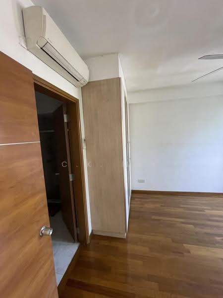 Niven Loft, 70 Niven Road, Orchard / River Valley, 3 Bedrooms, 2,066 sqft, Apartment For Rent, by C.K. Mak, 13426576 - PropertyGuru.com.sg