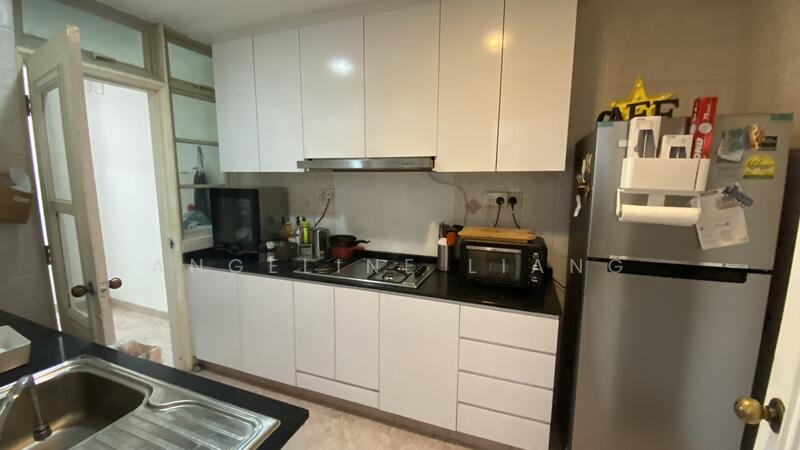 For Rent - Pinetree Condo