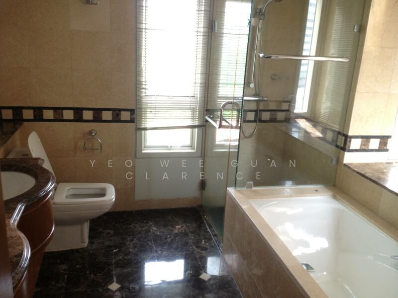 Scotts 28, 28 Scotts Road, 3 Bedrooms, 1,636 sqft, Condominium For Rent, by Yeo Wee Guan Clarence, 13637102 - Master Bath - PropertyGuru.com.sg