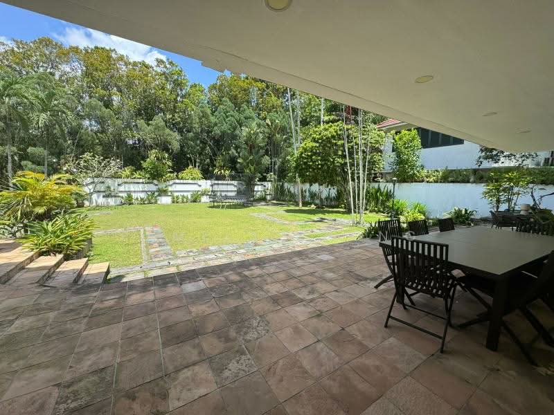 ❤️YOUR OWN PEACE OF PARADISE AWAITS YOU! ❤️CHARMING TROPICAL GCB @ BRIZAY ❤️ CALL PAM 90228600 Good Class Bungalow For Sale at S$ 45,000,000 | PropertyGuru Singapore