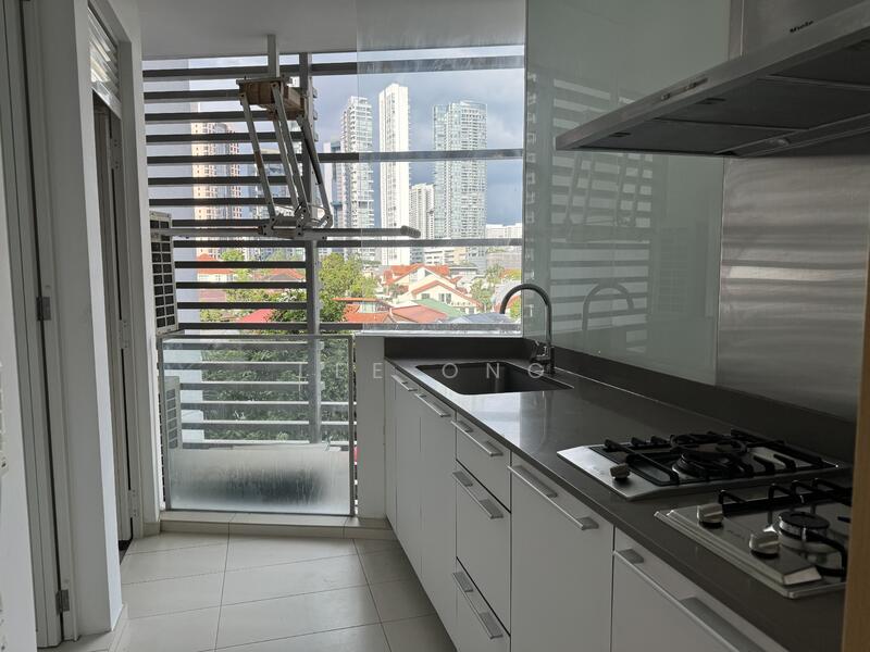 Cliveden at Grange, 102 Grange Road, 4 Bedrooms, 2,852 sqft, Condominium For Rent, by Lee Ong, 13767210 - PropertyGuru.com.sg
