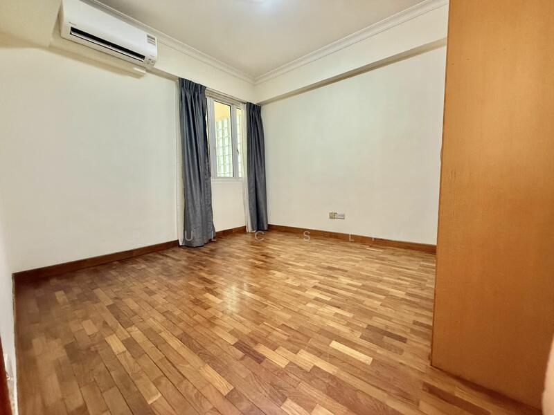 For Rent - Emerald Garden