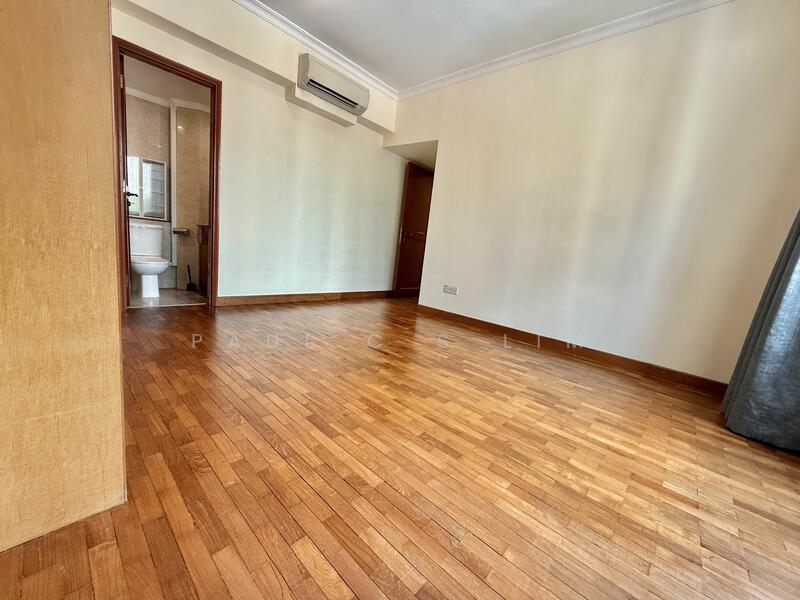 For Rent - Emerald Garden