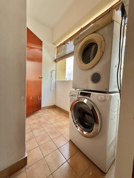 For Rent - Emerald Garden