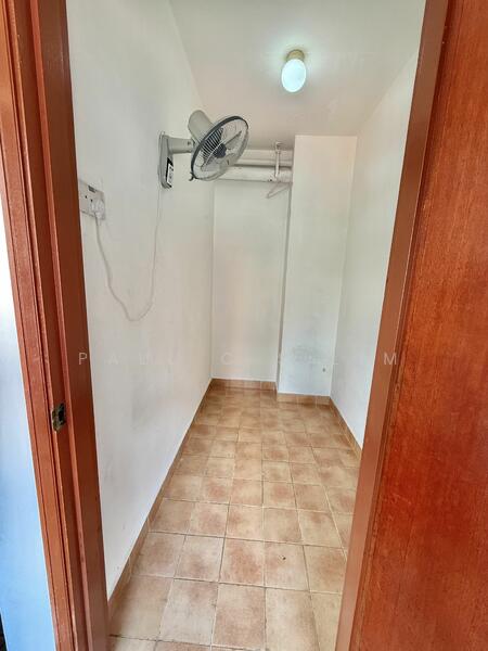 For Rent - Emerald Garden